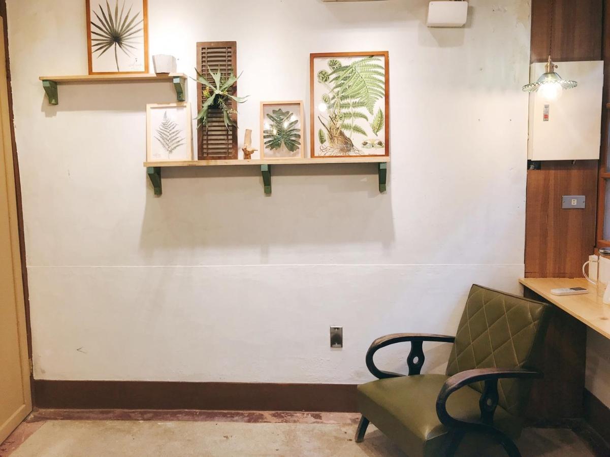 醒覺旅人-訂房後需聯繫轉帳 Apartment Tainan Luaran gambar