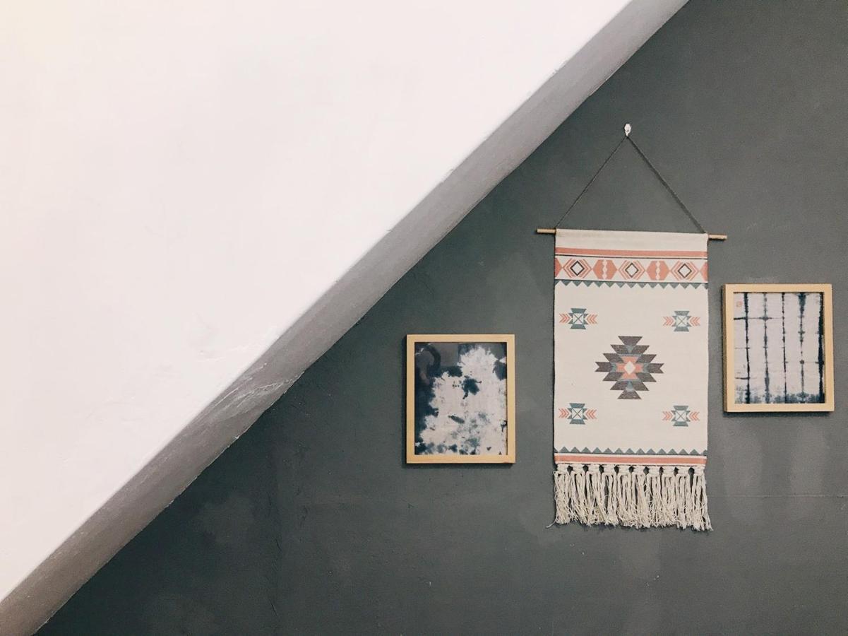 醒覺旅人-訂房後需聯繫轉帳 Apartment Tainan Luaran gambar